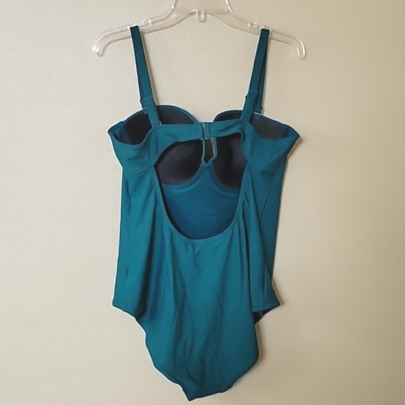 Old Navy Plus Size Dark Green Underwire One Piece Swimsuit - Size XXL - Picture 3 of 6